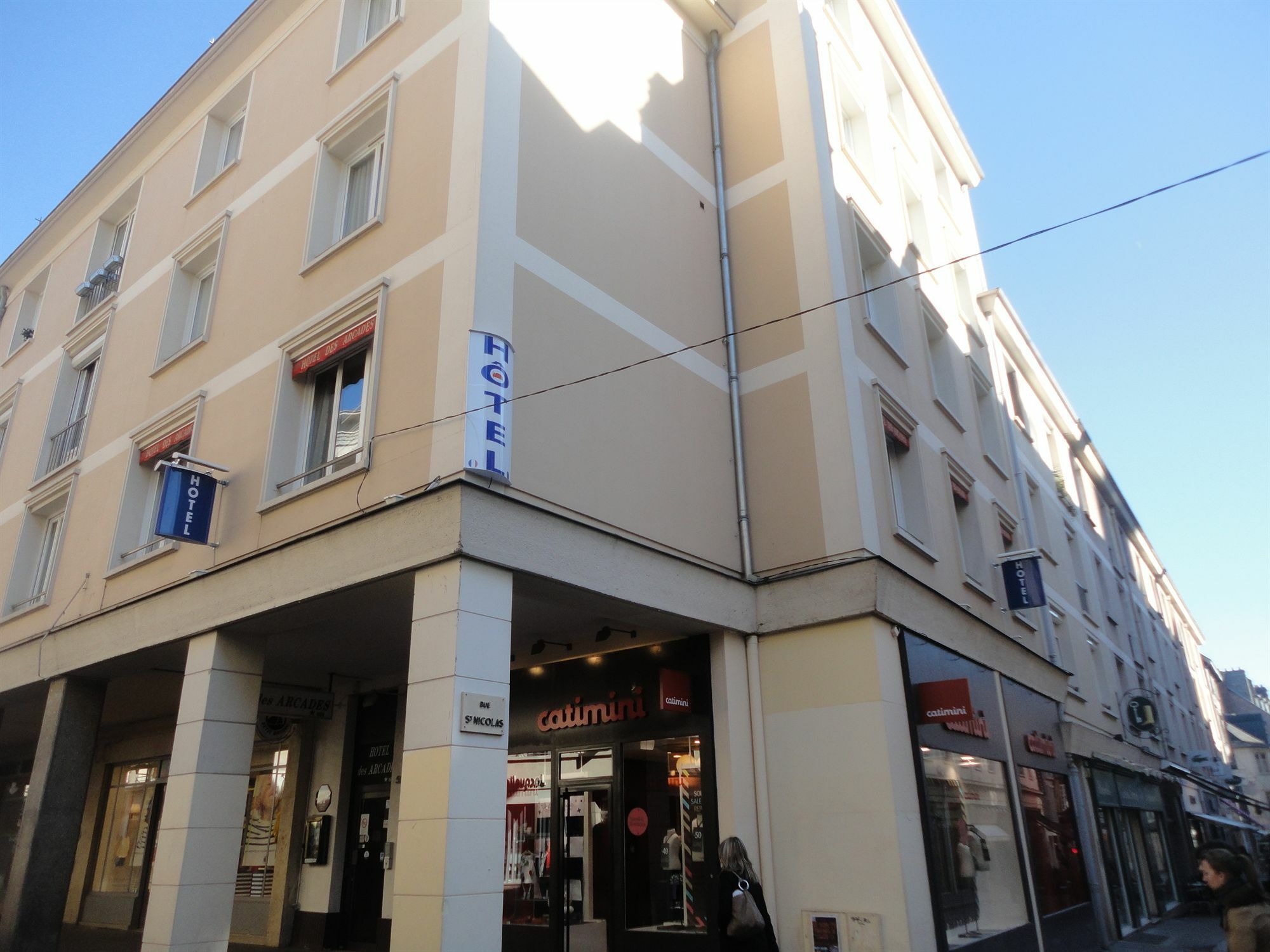 Hotel Les Arcades Руан Экстерьер фото